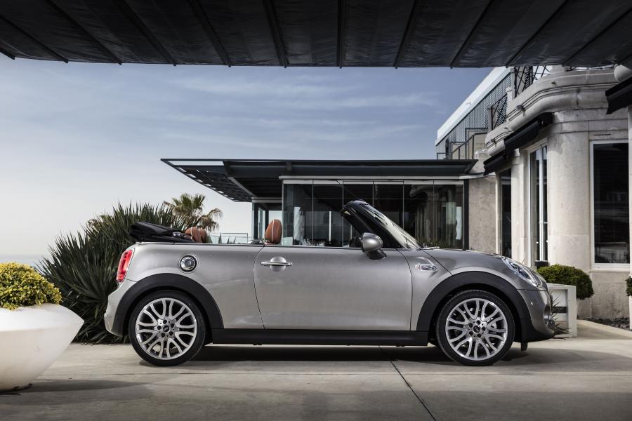  Mini Cooper S Cabrio Open 150 Edition 2016 года  (фото 4 из 14)